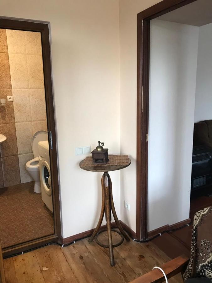 L&A Guest House Goris Esterno foto