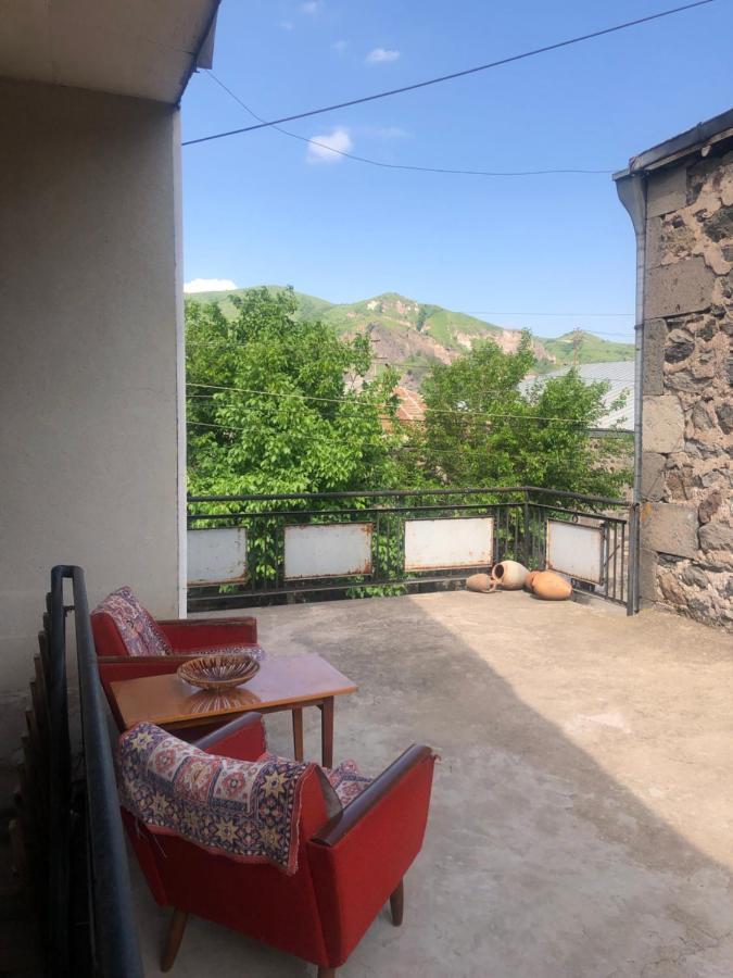 L&A Guest House Goris Esterno foto