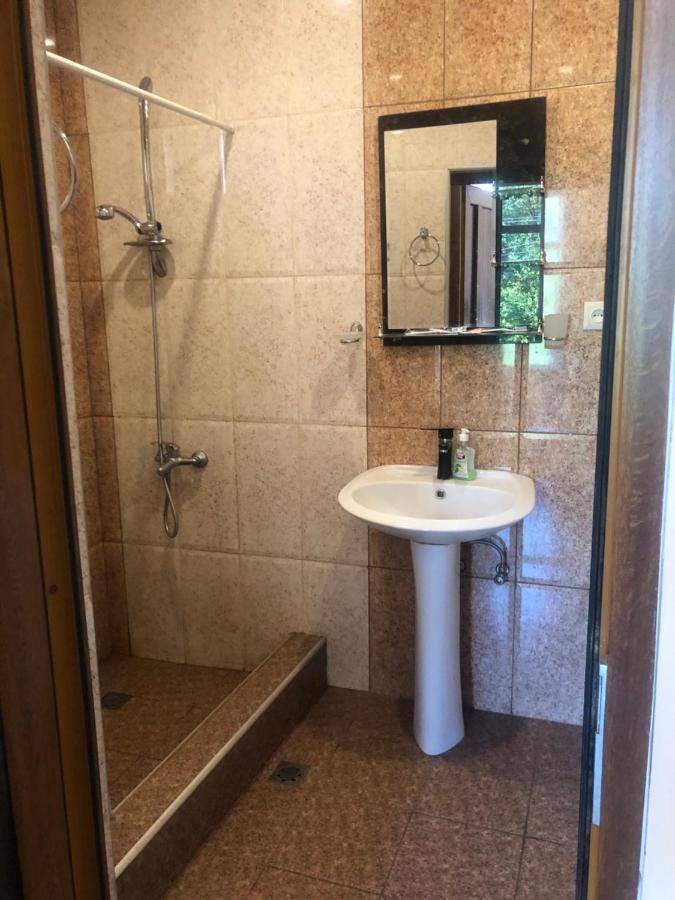 L&A Guest House Goris Esterno foto